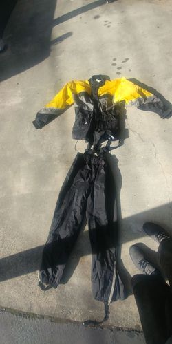 Motorcycle raingear like new xl