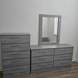 Dresser Whit Mirror And Chest - Cómoda Con Espejo Y Gavetero 
