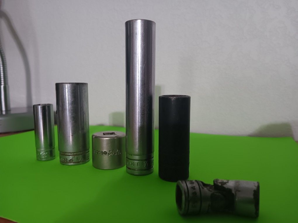 SNAP ON 6 PIECE MISC SOCKET TOOLS