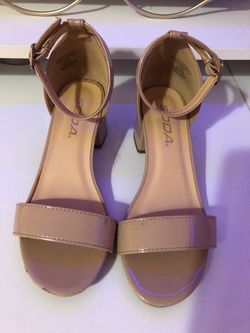 Girls shoes SIZE 1