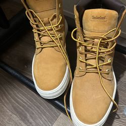 Women Timberlands 