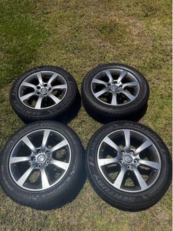 Infiniti 17in wheels