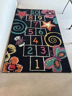 Kids Hopscotch Play Rug 5’ x 8’