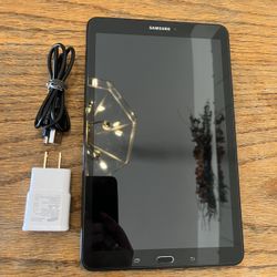 Like New Samsung Tab E 9.7 Smart Tablet 16gb Storage & Charger 