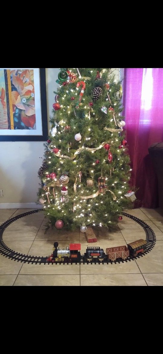 Tren Clásico Nuevo Saca Humo, Pita Y Prende La Luz De Enfrente 