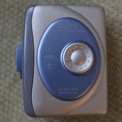 GPX C30552BI Cassette Player