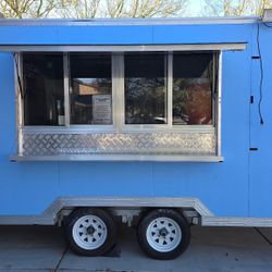 Food Trailer 