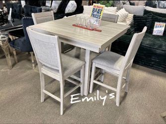 Beautiful‼️ Light Gray 5-Pc Counter Height Dining Table Set