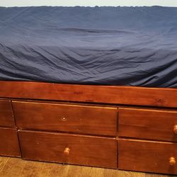 trundle bed Twin Captain Bed