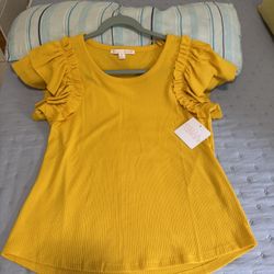 Stella + Ginger  Blouse Size Medium, New Whit Tags