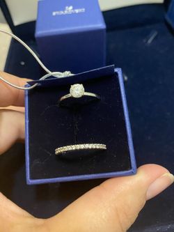 Swarovski wedding rings size 8