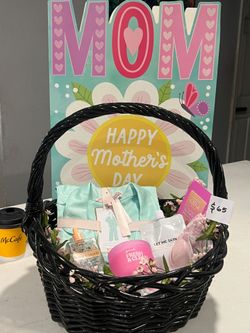 Mother Day basket