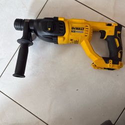 Dewalt 20 Volts Drill, Hammer And Chipping Hammer 