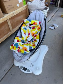 4 moms baby rocker