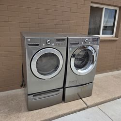 Washer and dryer set