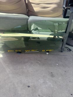 LEFT DRIVER SIDE FRONT DOOR WINDOW GLASS 2015 TOYOTA PRIUS 3ER GENERATION 1.8