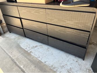 Drawers/dresser