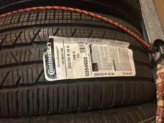 255/55R18  XL Continental cross contact LS Sport