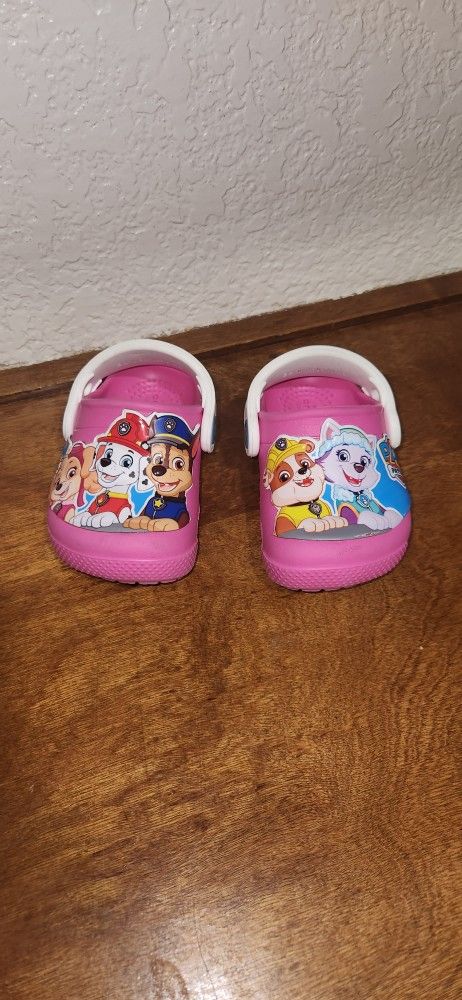 Toddler's Crocs Size 4