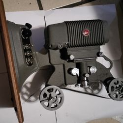 De Jur u.s.a movie projector model 750