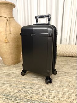 Hartmann Century Deluxe Carry-on Spinner Luggage Suitcase