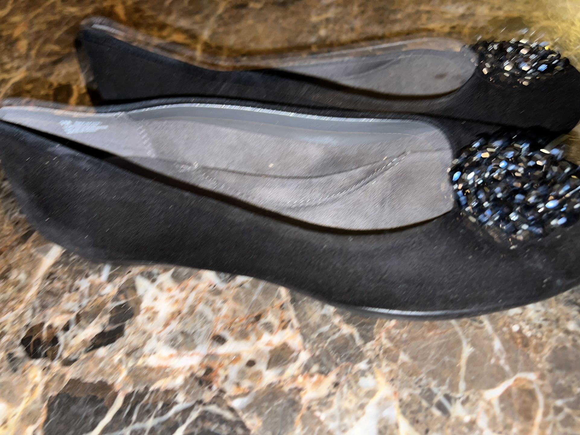 Ladies Womens sz 7 black suede Aerosoles dressy low heel slip on shoes slip ons 