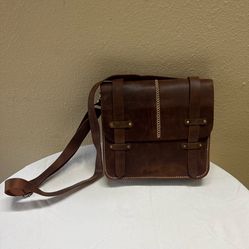Handmade Genuine Cow Leather Crossbody Satchel.Imported from Turkey