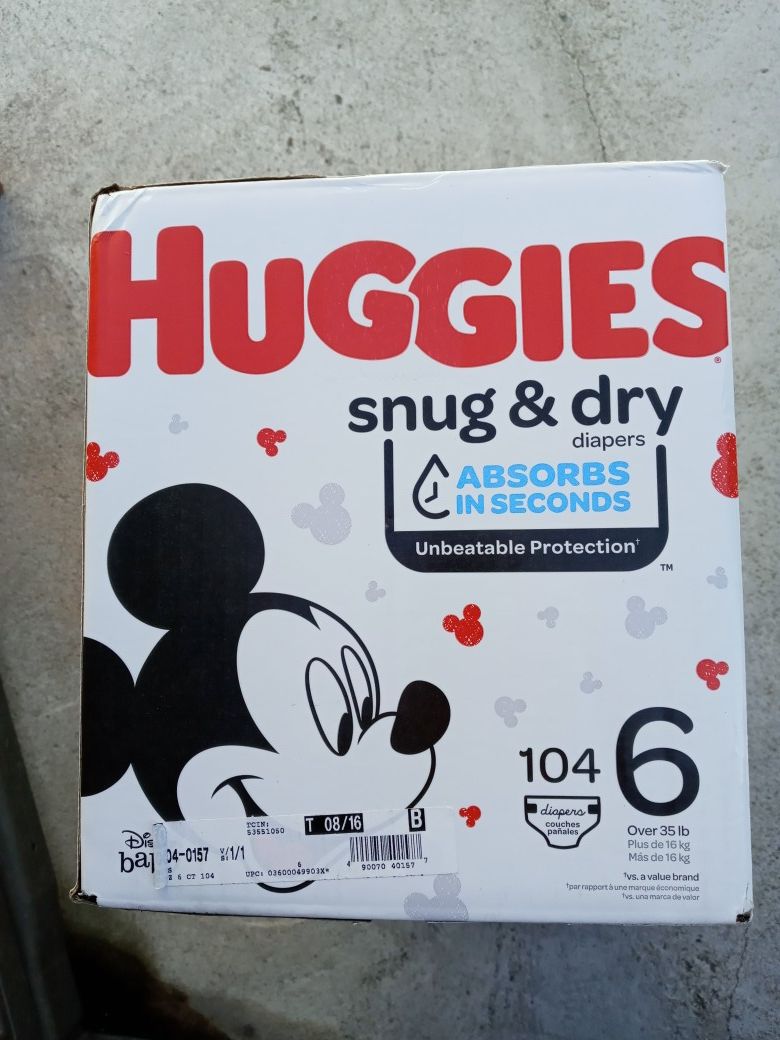 Huggies snug dry size 6/104 diapers