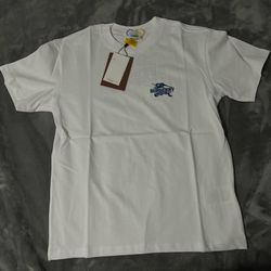 Burberry T-shirt - New With Tags - Size (S)