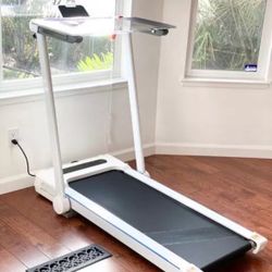 GoPlus 3-in-1 Folding Treadmill with Desk Attachment – Lightly Used