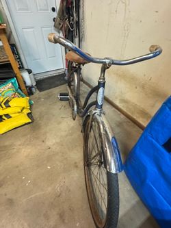 Vintage Schwinn “Fair Lady” Cruiser Bicycle