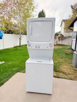 Kenmore washer and electric dryer stackable