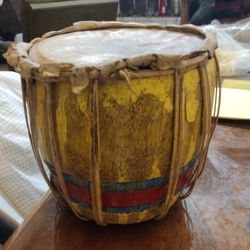 Collectable Vintage Java Ceremonial Drum is in fare condition 