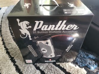 Hohner panther accordion