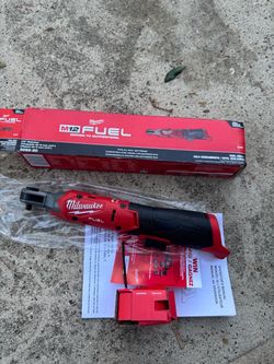 New 1/4 tool only ratchet m12 firm 160$