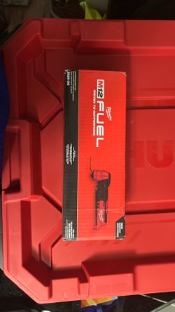 M12 fuel oscillating multi-tool