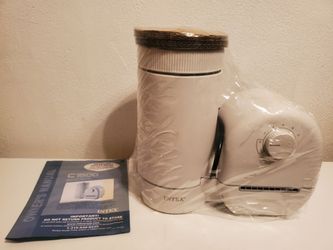 Pool Pump/Filter (fits up to 18ft pools)(Brand NEW $50!!!)