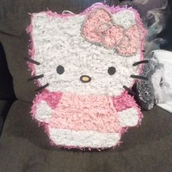 Hello Kitty Pinata