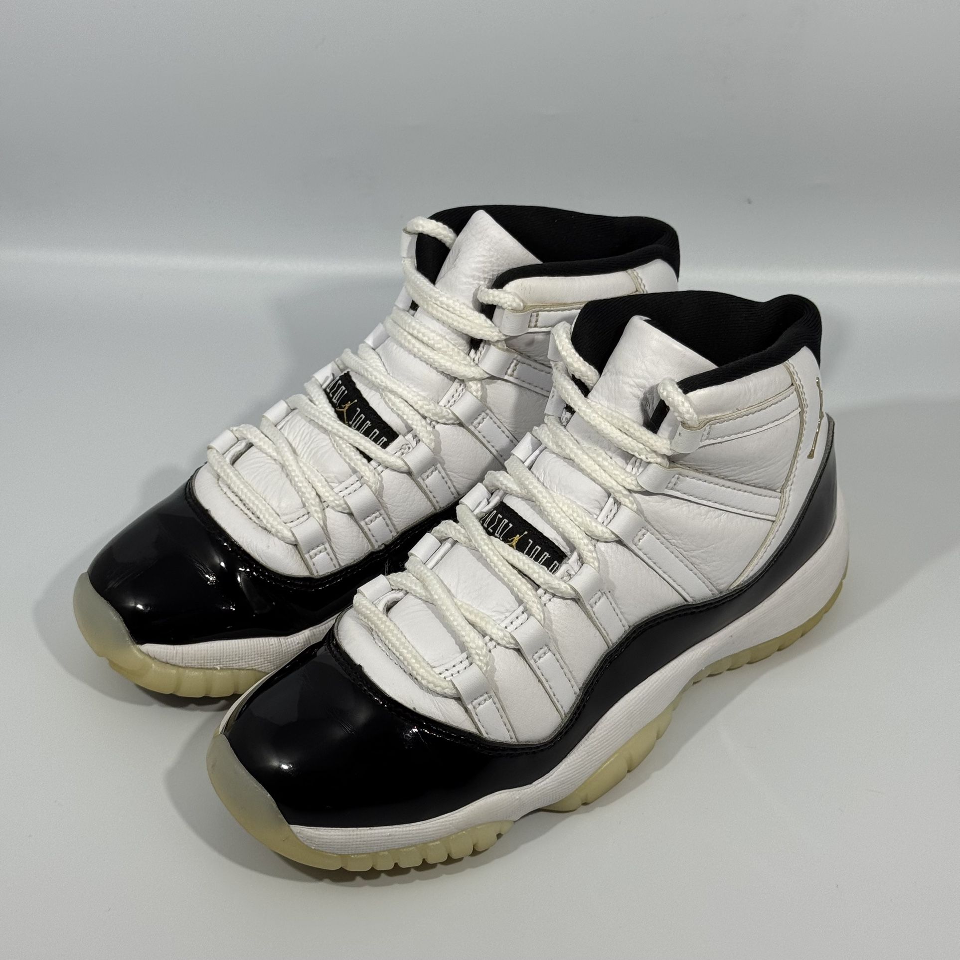 Air Jordan 11 “Gratitude” – Size 6Y