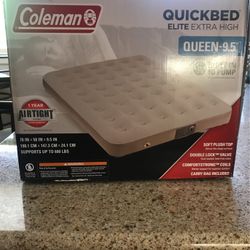 Coleman Queen Bed w/built In Pump