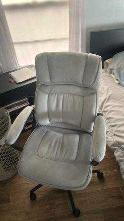 Premium grey cushion office chair