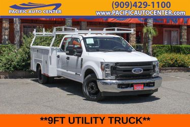 2019 Ford F-350 Chassis
