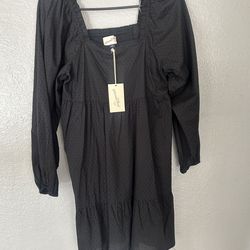Universal thread small dress with pockets