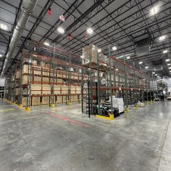 Industrial Teardrop Pallet Racking Beams Upright, Wire Deck