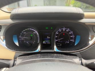 2013 Toyota Avalon Hybrid