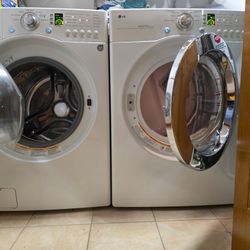 LG Washer and Dryer Electric 