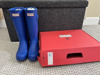 Brand New Hunter Rain Boots Kids Size 4
