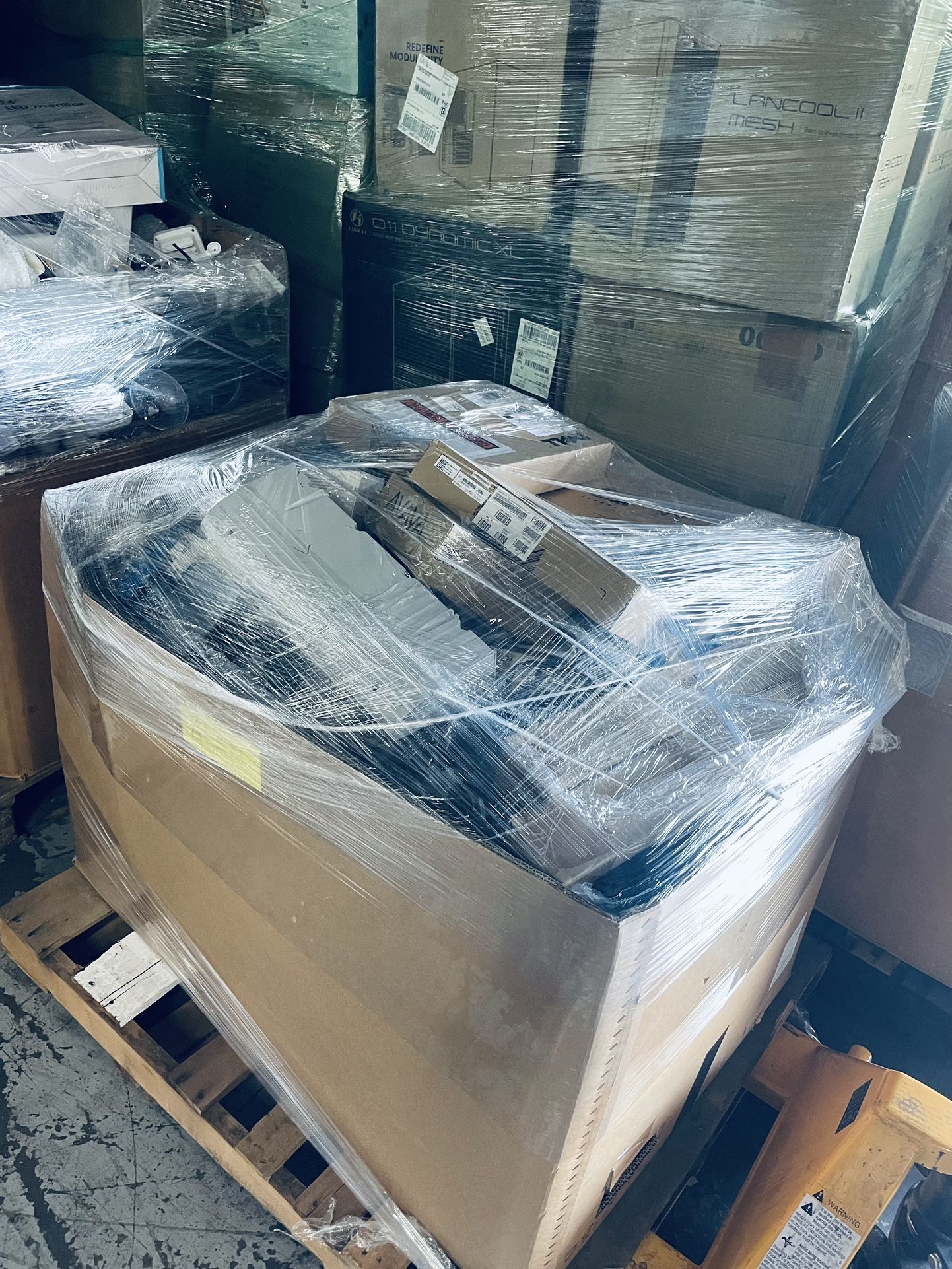 Lot Of 2 Mixed Electronics Pallets,All Products : American Fashion Style Bags On Sale