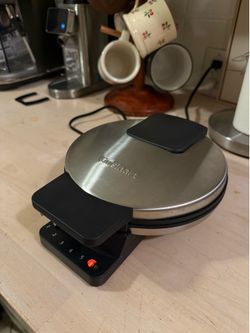 Waffle maker