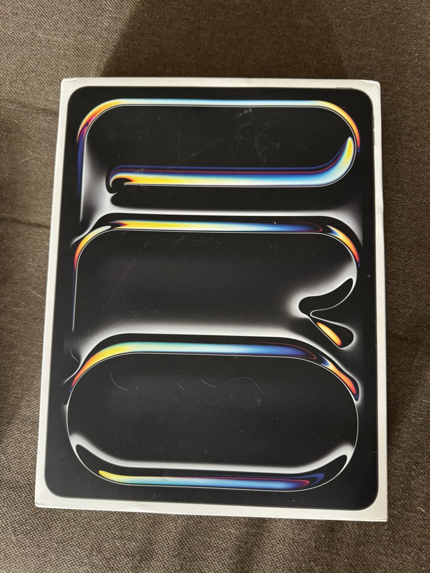 iPad Pro 13in (M4) WiFi + Accessories